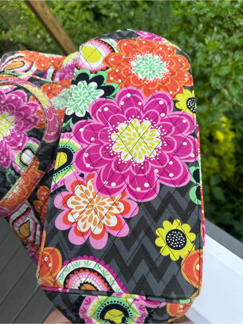Vera Bradley Retired Ziggy Zinnia Quilted Tote with Pink, Orange & Yellow - Picture 4 of 7